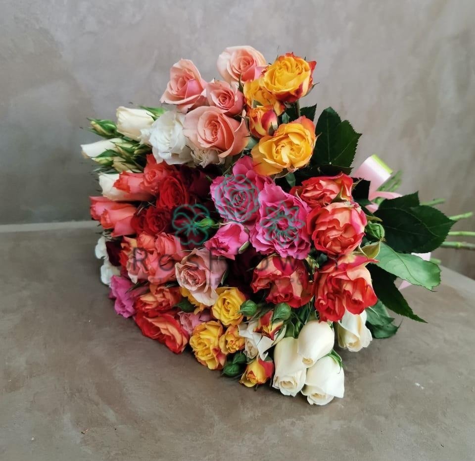 Букет цветов из: Розы в Канске