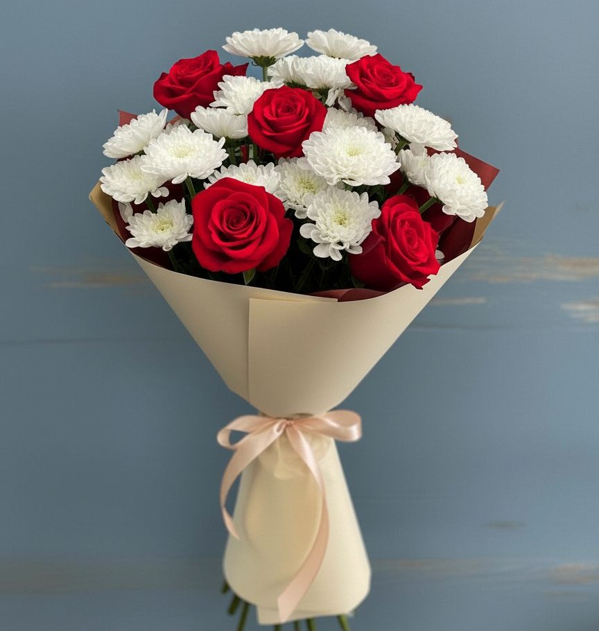 Букет цветов из: Розы и Хризантемы в Канске