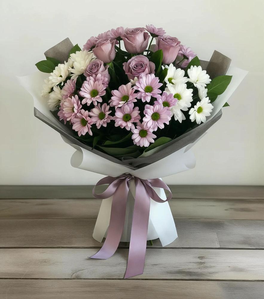 Букет цветов из: Хризантемы и Розы в Канске