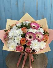 Букет цветов из:  Розы, Герберы и Хризантемы в Канске