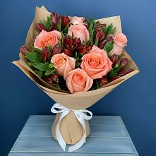 Букет цветов из:  Розы и Альстромерии в Канске