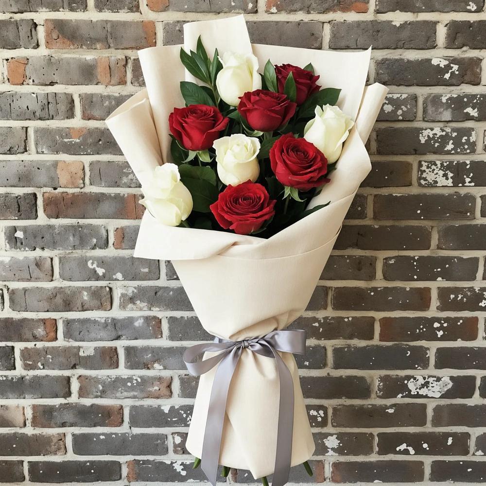 Букет цветов из: Розы в Канске