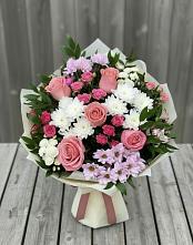 Букет цветов из:  Альстромерии, Гвоздики, Розы и Хризантемы в Канске