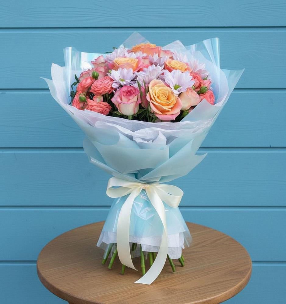 Букет цветов из: Хризантемы и Розы в Канске