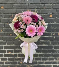 Букет цветов из:  Герберы и Хризантемы в Канске