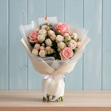 Букет цветов из:  Розы в Канске