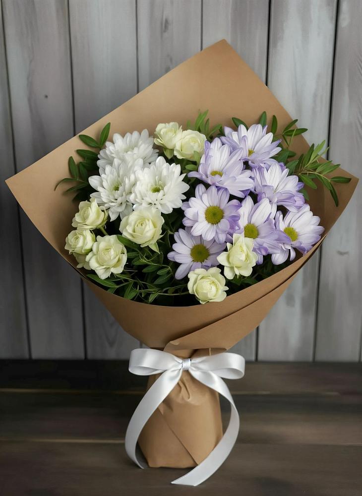 Букет цветов из: Хризантемы и Розы в Канске