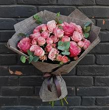 Букет цветов из:  Розы в Канске
