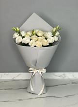 Букет цветов из:  Розы и Лизиантусы в Канске